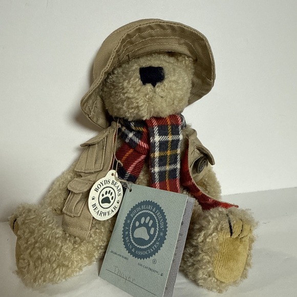BOYDS BEARS Teddy Bear Thayer Fisherman 9" Retired 1985-1996 + Jacket/Scarf/Hat - Picture 1 of 4
